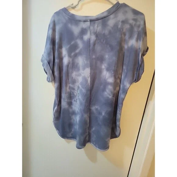 womens tops - Picture 13 of 13